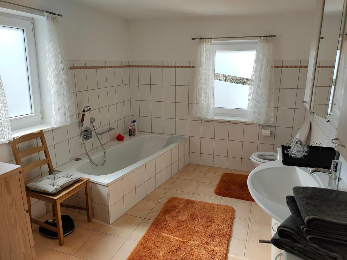 Zentrale & Ruhige Ferienwohnung Мессінген Екстер'єр фото